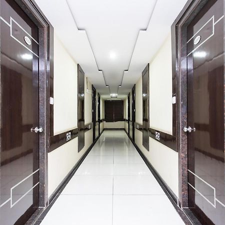 Capital O Swan Paradise Индаур Экстерьер фото